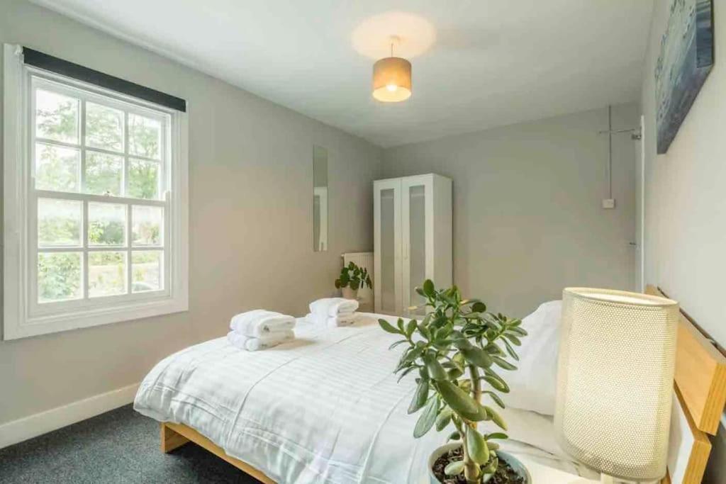 Cambridge 3 Bedroom Flat With Private Parking المظهر الخارجي الصورة