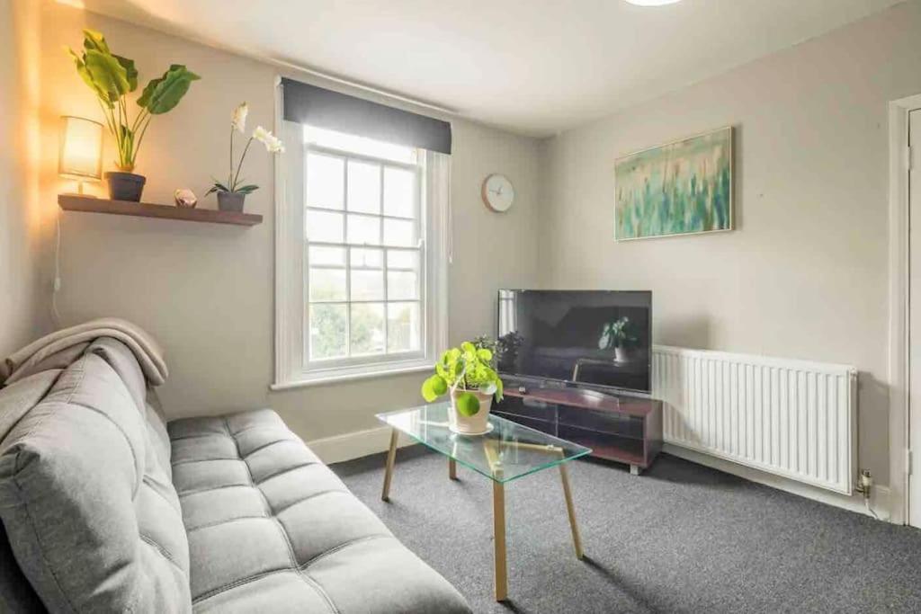Cambridge 3 Bedroom Flat With Private Parking المظهر الخارجي الصورة